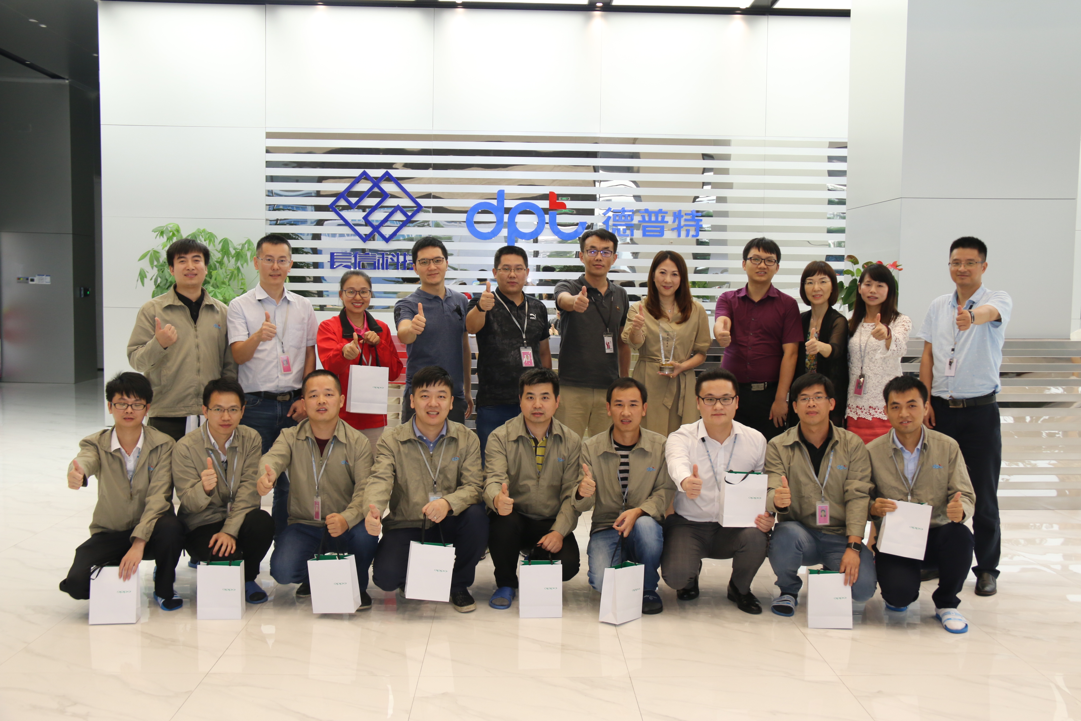 1541123237100556.jpg 1541123237100556.jpg