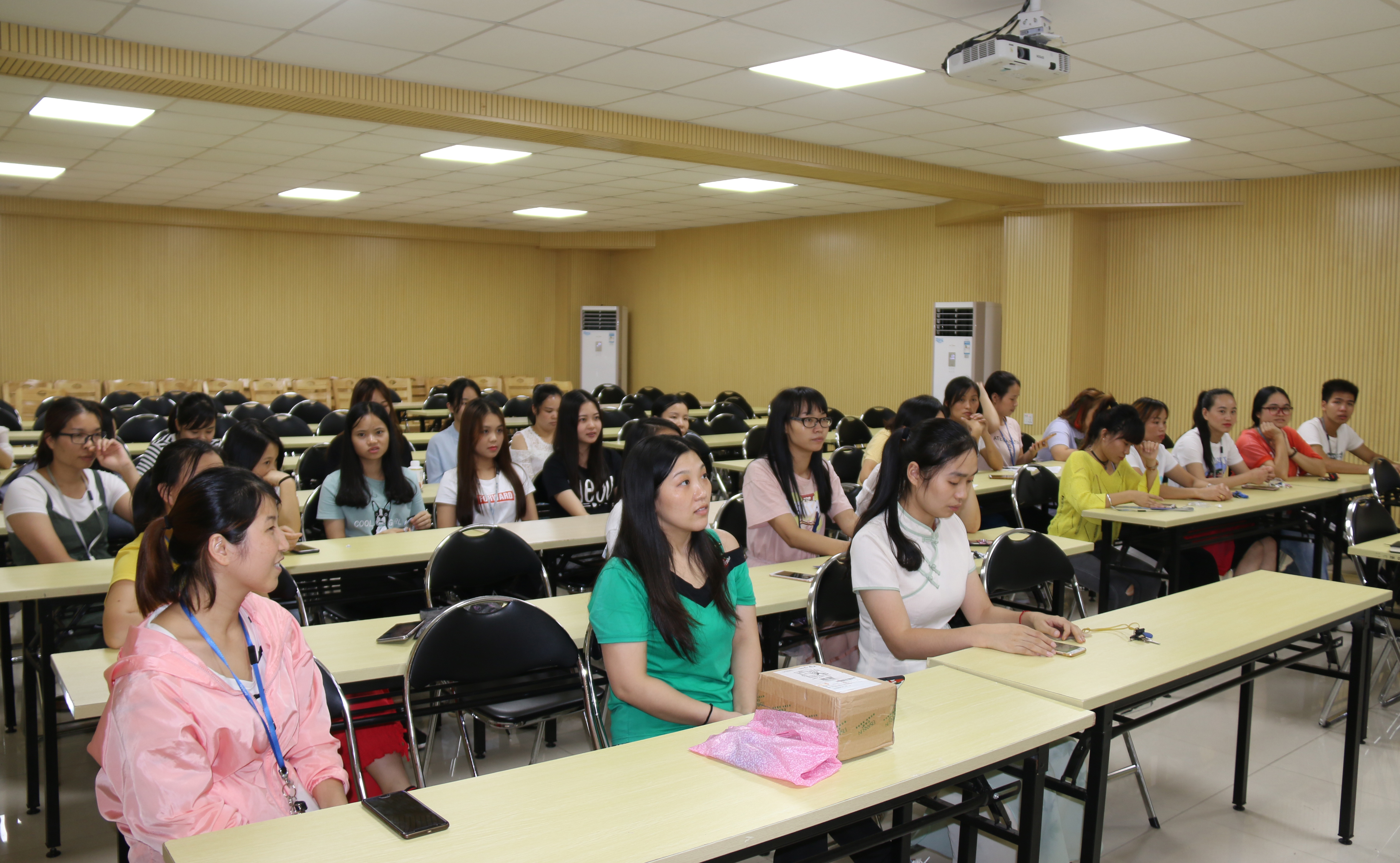 1541123829296661.jpg 1541123829296661.jpg